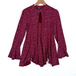 JODIFL Berry Keyhole Tunic Blouse with Bell Sleeves